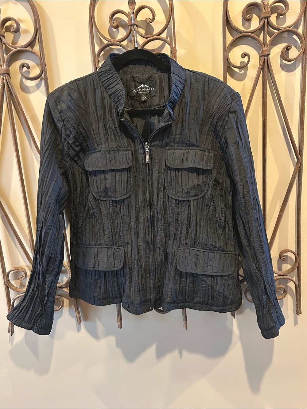 MontanaCo Black Textured Zip-Front Jacket
